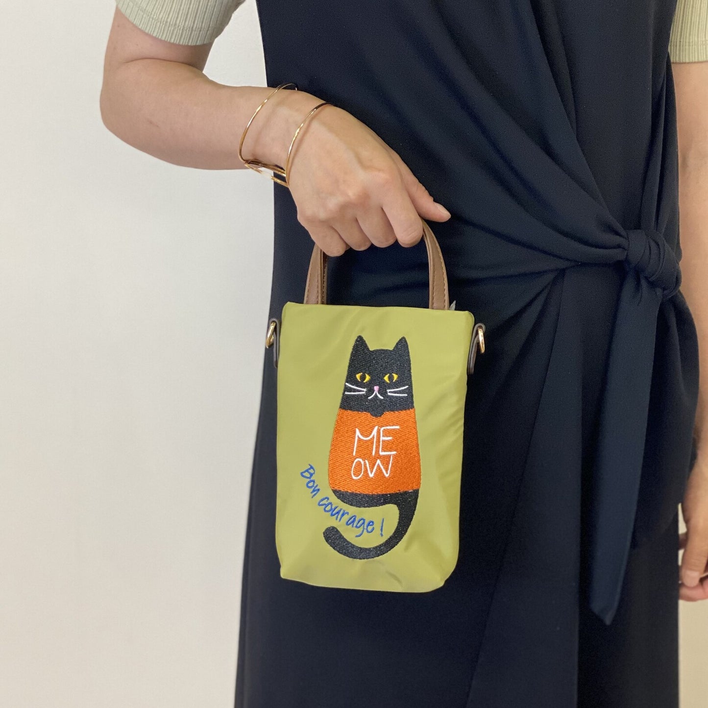 【2025年熱銷補貨】超人氣刺繡手提包/單肩包【Chial】女士貓咪輕便包 {1月15截單;預計10-14工作天發貨}