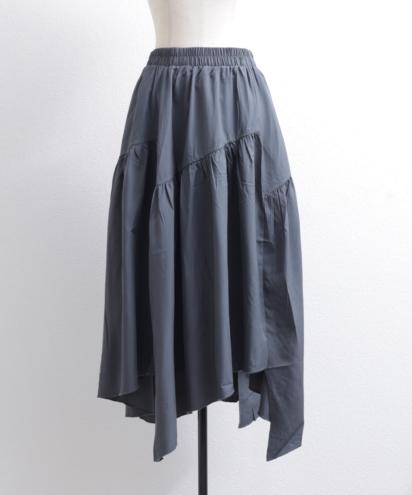 日本JP直送 2025AW 不對稱褶皺半身裙 2025 新款 經濟型{11月30截單;預計10-14工作天發貨}