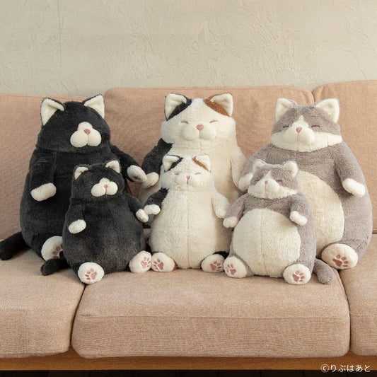 日本JP直送大型「貓咪正向感覺」毛絨玩具，放鬆的貓咪，圓圓的蓬鬆身體｛11月30截單;預計10-14 工作天發貨｝