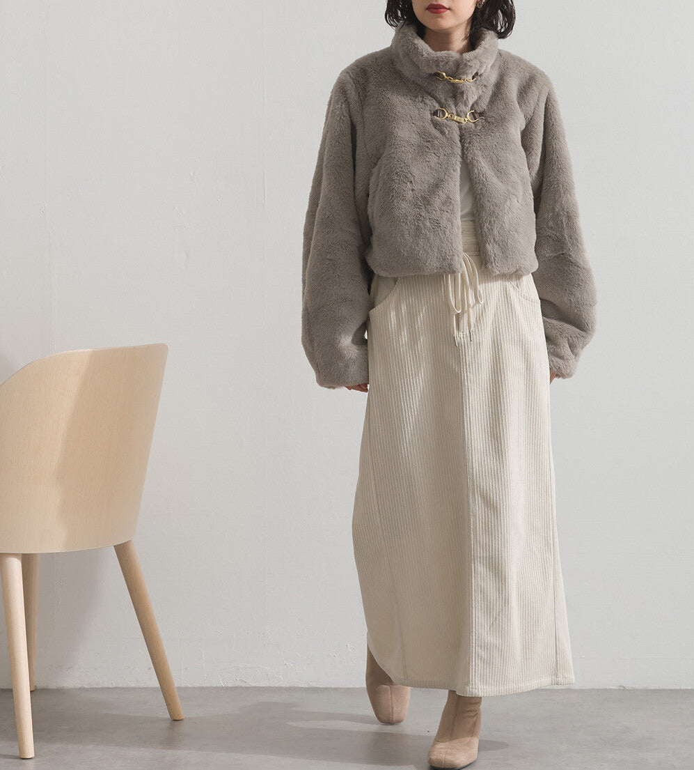 曰本JP直送  兔毛風格生態皮草短版大衣（附銜扣）[2025 秋冬新品] {11月30截單;預計10-14工作天發貨｝