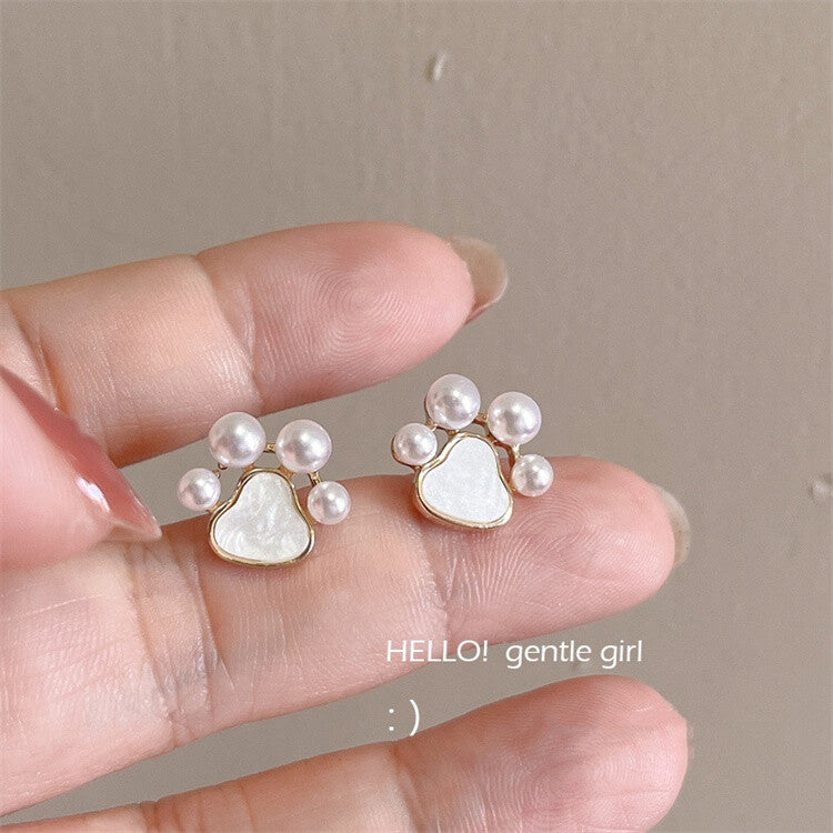 曰本JP直送  超可愛貓爪設計耳環“2025年新品”{11月30截單;預計10-14工作天發貨｝