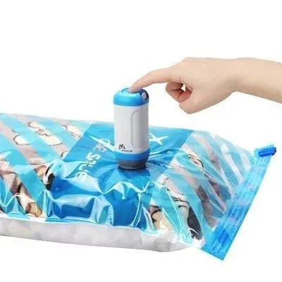 旅人血拼真空器套裝 <不挑真空袋喲> (set 裝包括1泵,1小袋,1大袋, 5食物袋) {1月31截單;預計10-14工作天發貨｝