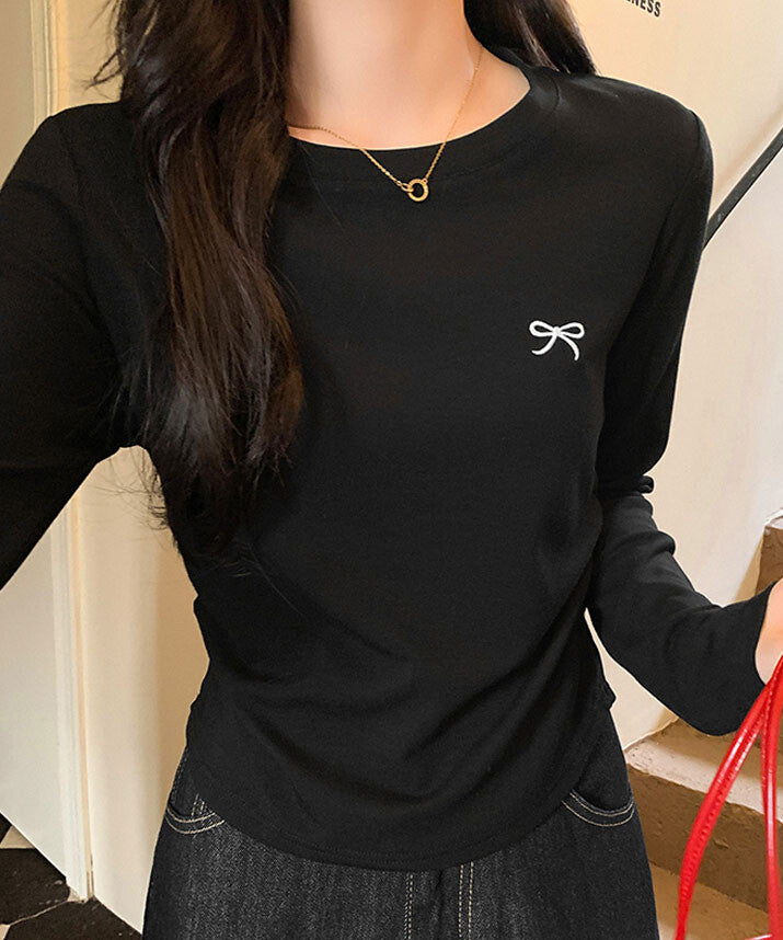 日本JP直送 上衣《蝴蝶結刺繡圓領上衣 4色選配》直送  {11月30截單;預計10-14工作天發貨｝