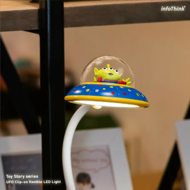 Toystory 三眼仔 UFO飛碟燈｜充電 LED｜任意彎         {8月2截單;預計10-14 工作天發貨}