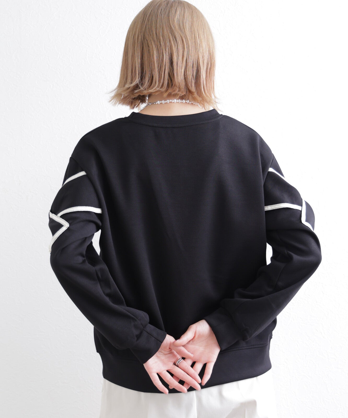 日本JP直送 預計出貨時間：2025 年 11 月初 蝴蝶結長袖上衣, 2025秋冬人氣系列，{11月30截單;預計10-14工作天發貨｝