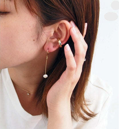 [日本製] 淡水珍珠鉤耳環｛11月30截單;預計10-14工作天發貨｝