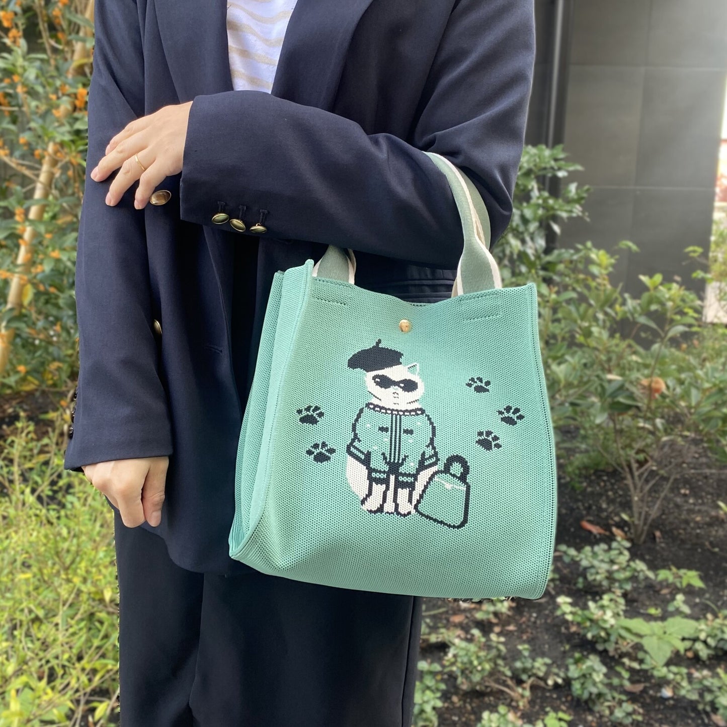 日本JP 直送   【2025新品】時尚貓咪印花針織兩用包 <Minyu> 單肩包 推薦{11月30截單;預計10-14工作天發貨｝