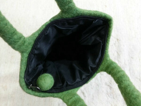 日本JP 直 送  毛氈貓臉手提袋{11月30截單;預計10-14工作天發貨｝