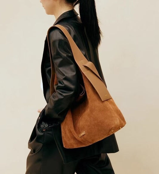 曰本JP直送  大容量通勤肩包 {11月30截單;預計10-14工作天發貨｝