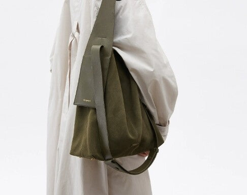 曰本JP直送  大容量通勤肩包 {11月30截單;預計10-14工作天發貨｝