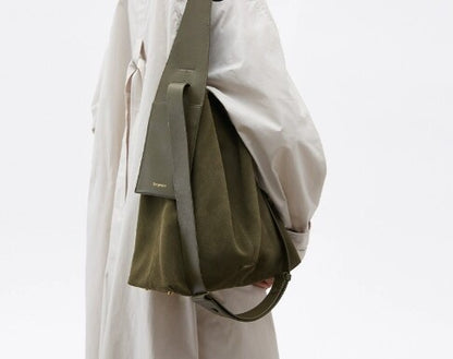 曰本JP直送  大容量通勤肩包 {11月30截單;預計10-14工作天發貨｝