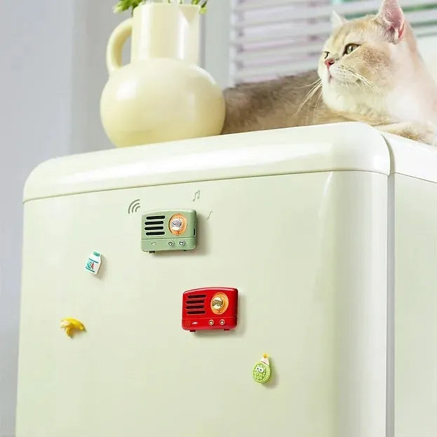 MUZEN OTR Sticker 磁石貼藍牙音箱｜復古外型  {3月15截單;預計10-14 工作天發貨}