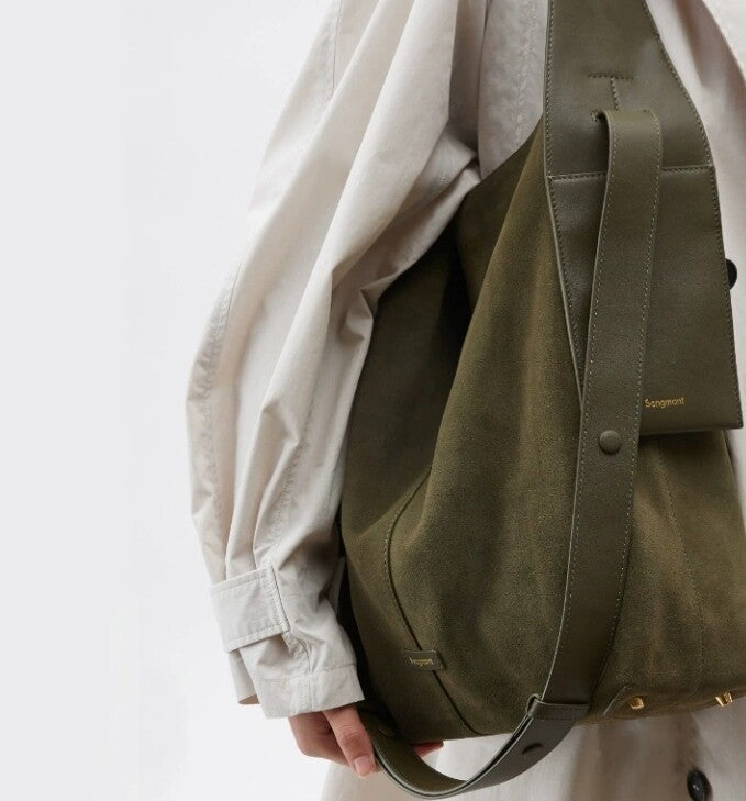 曰本JP直送  大容量通勤肩包 {11月30截單;預計10-14工作天發貨｝