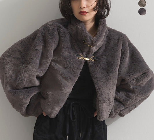曰本JP直送  兔毛風格生態皮草短版大衣（附銜扣）[2025 秋冬新品] {11月30截單;預計10-14工作天發貨｝