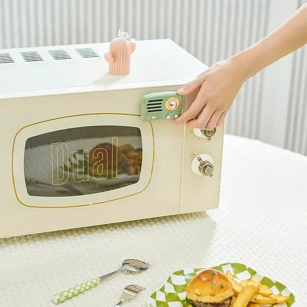 MUZEN OTR Sticker 磁石貼藍牙音箱｜復古外型  {3月15截單;預計10-14 工作天發貨}