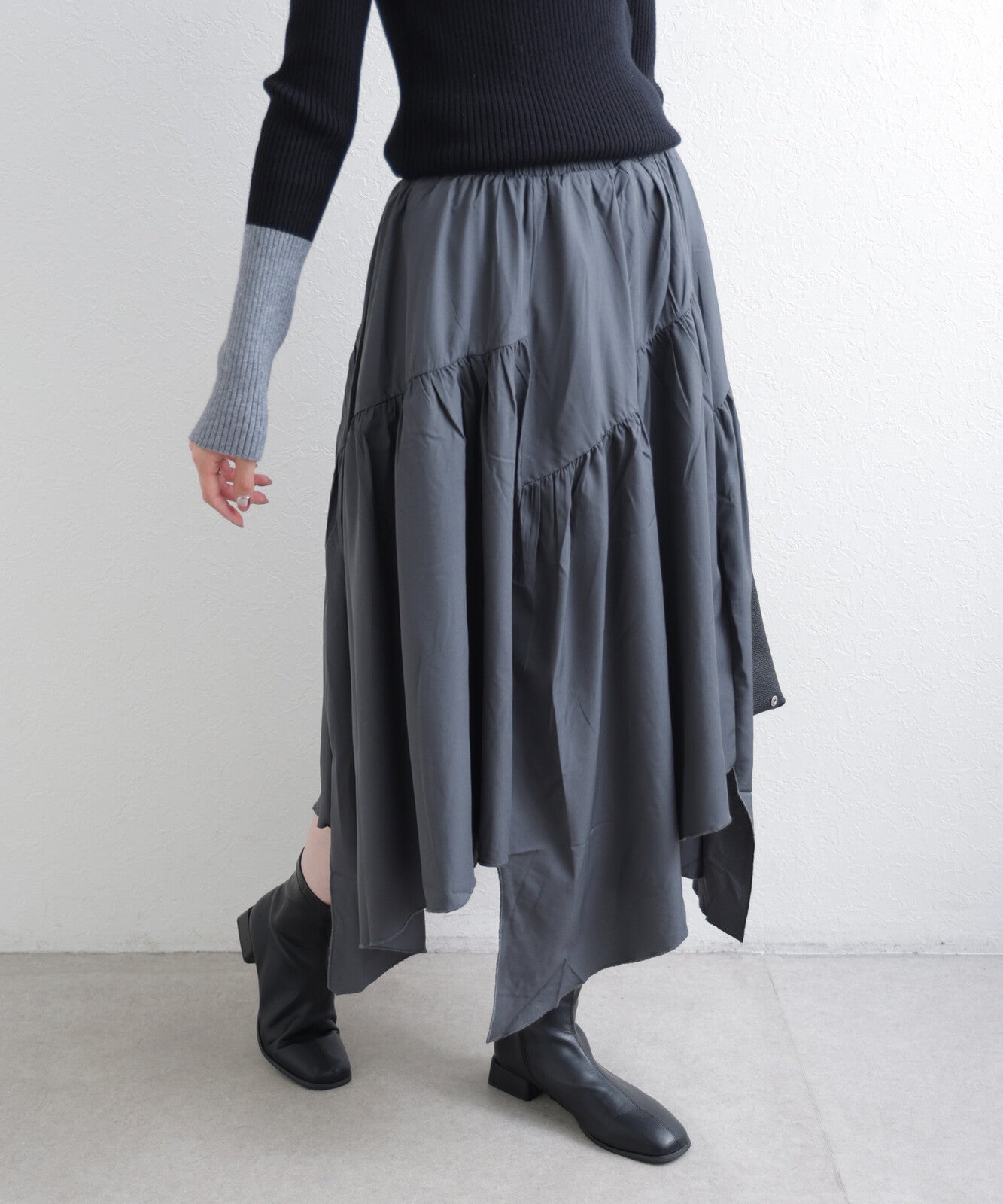 日本JP直送  2025AW 不對稱褶皺半身裙 2025 新款 經濟型{11月30截單;預計10-14工作天發貨｝